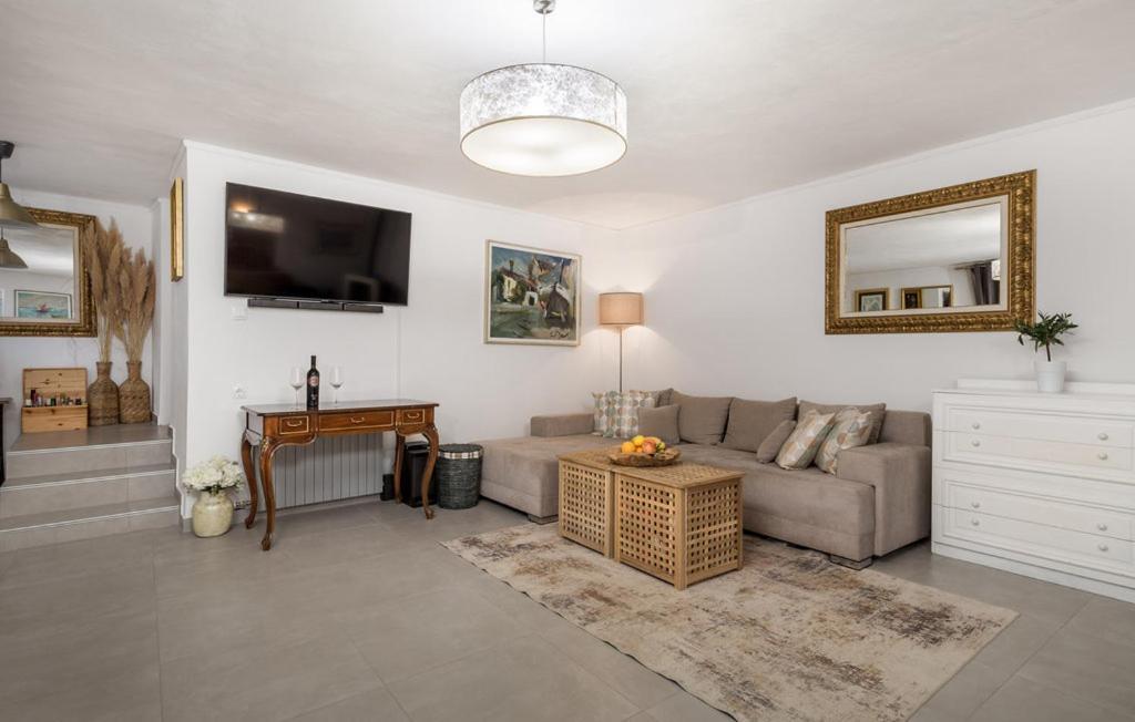 Toto I Lala Apartment Rukavac (Primorje-Gorski Kotar)